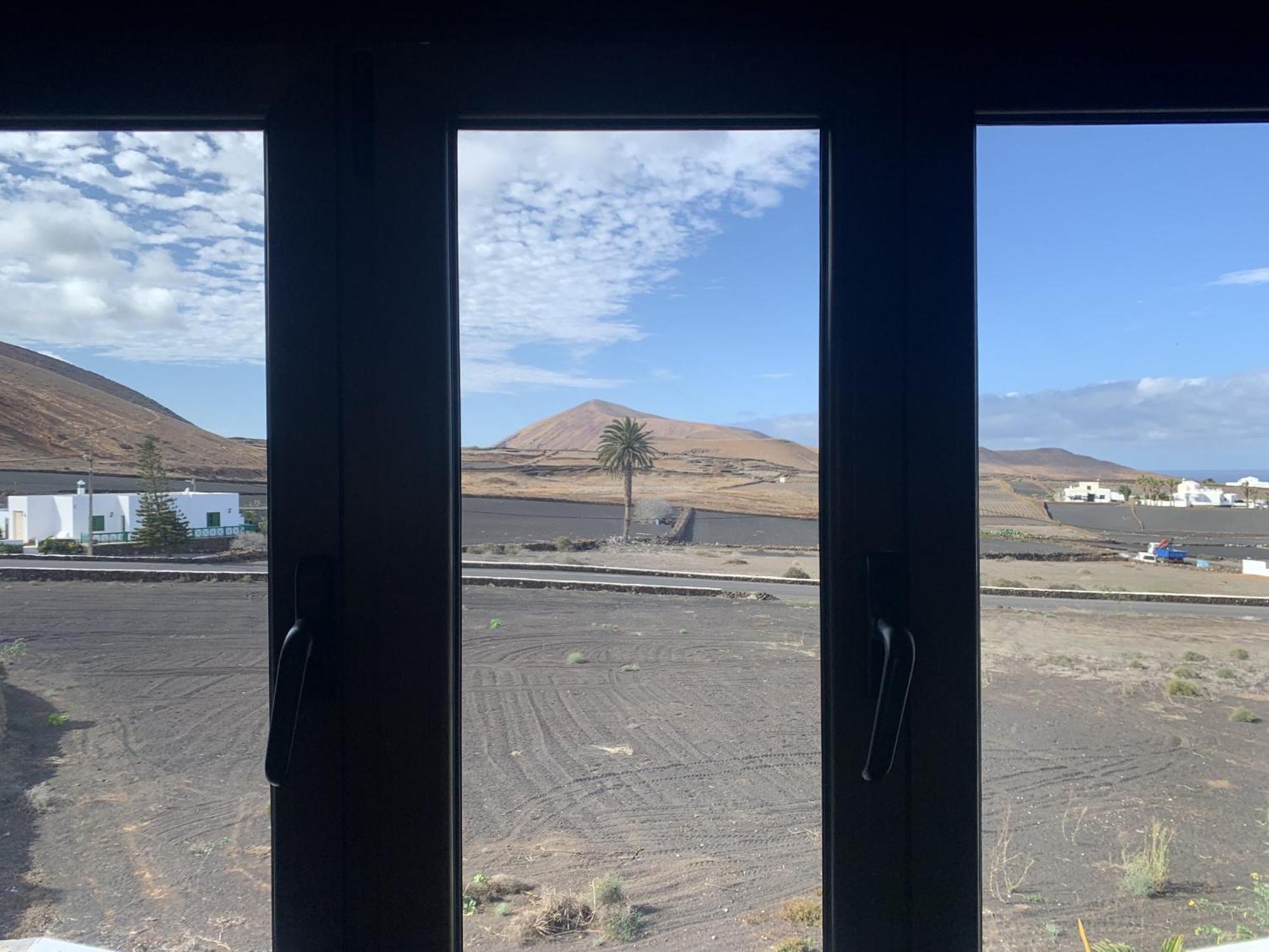 Finca Marisa Tinajo Buitenkant foto